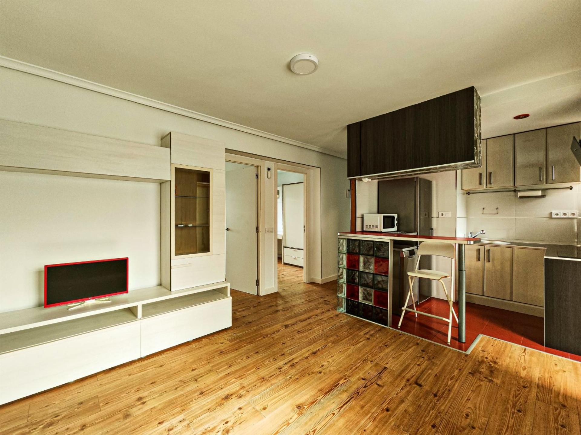 Piso en  Calle Almuradiel 280