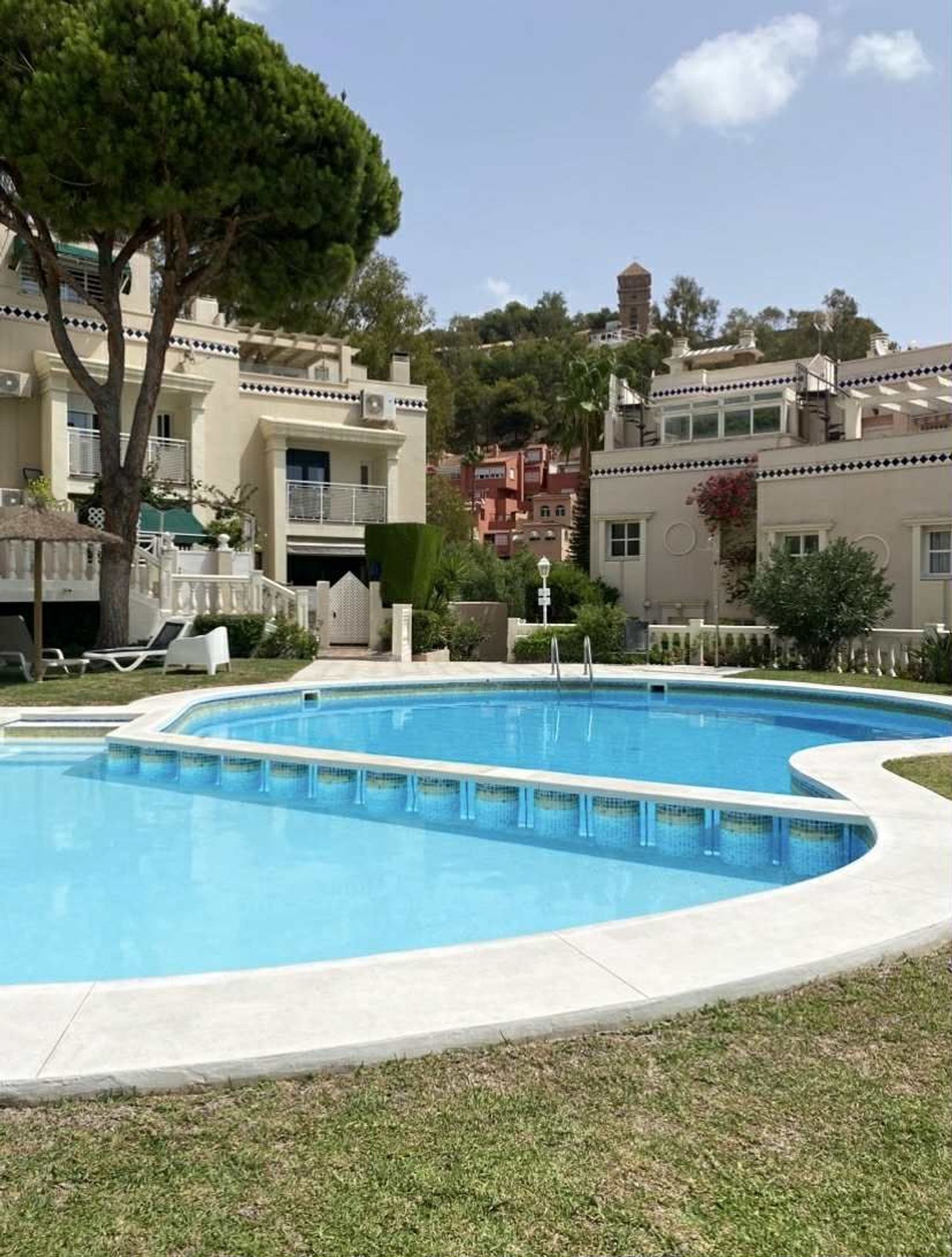 Piso en calle Meridiana, 17