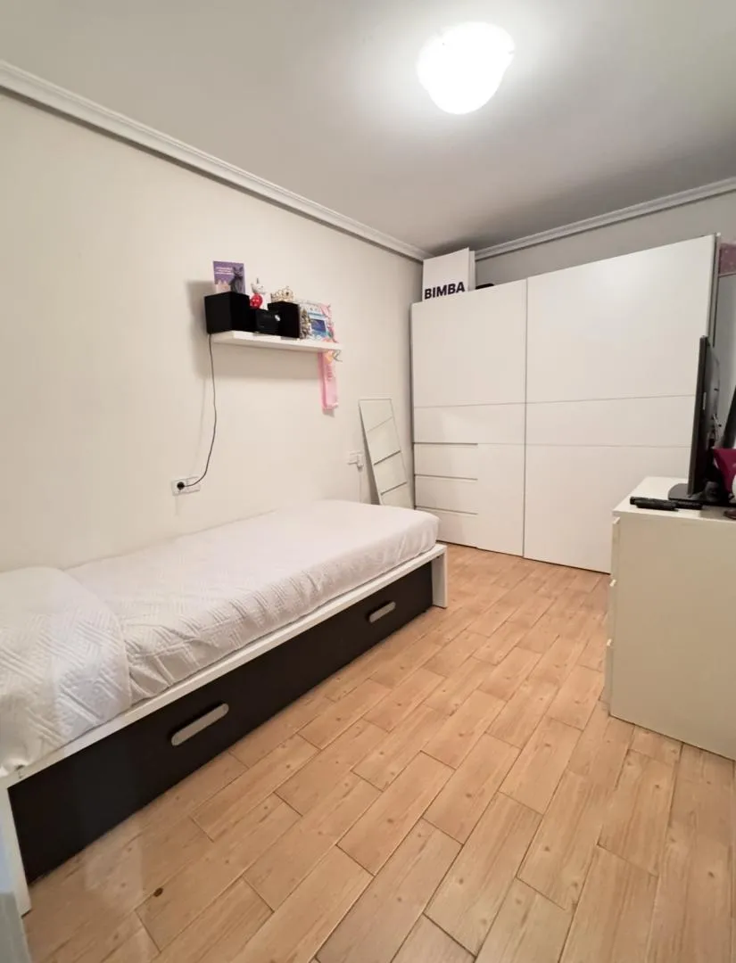 Piso en  Carrer Cayetano Martínez 10 - Foto 10