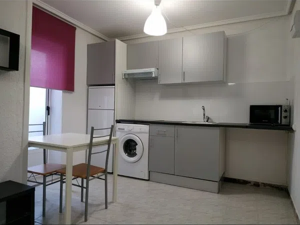 Estudio en Calle Alonso de Ojeda, 44 - Foto 2