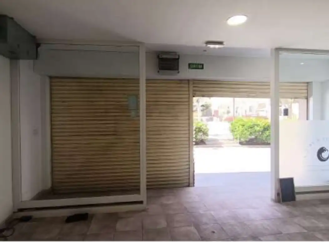 Local comercial en Sant Cugat del Vallès - Foto 2