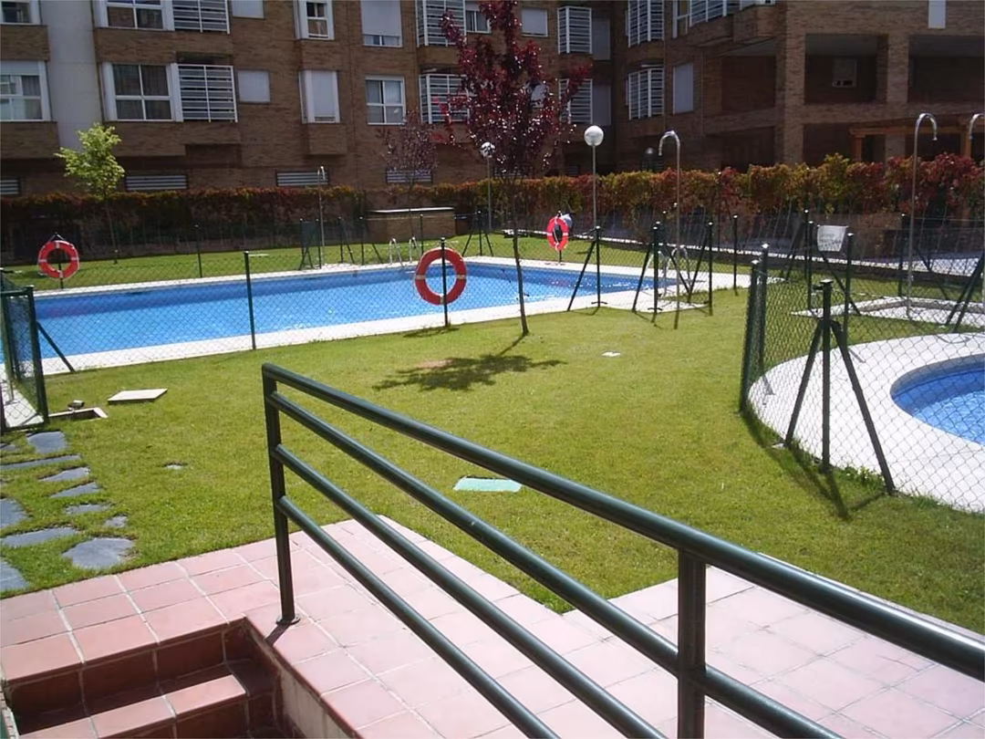 Piso en  Calle del Rio 45 - Foto 28