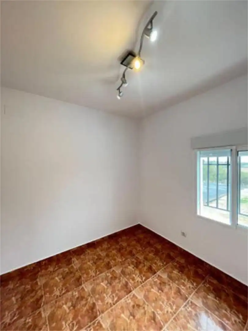 Casa adosada en Urbanización les canyaes - Foto 7