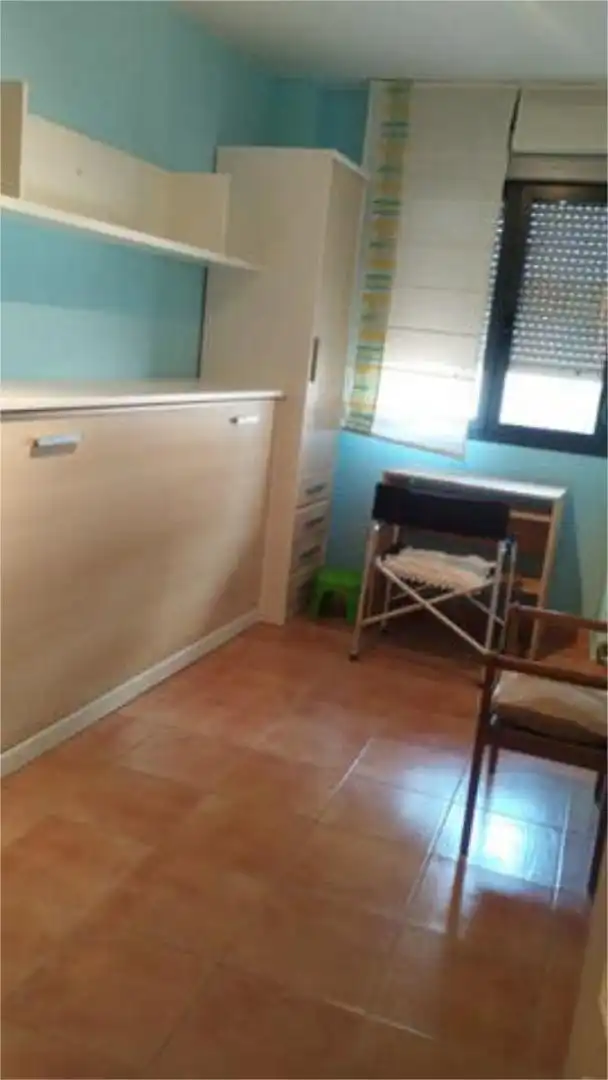 Piso en La Almunia de Doña Godina - Foto 5