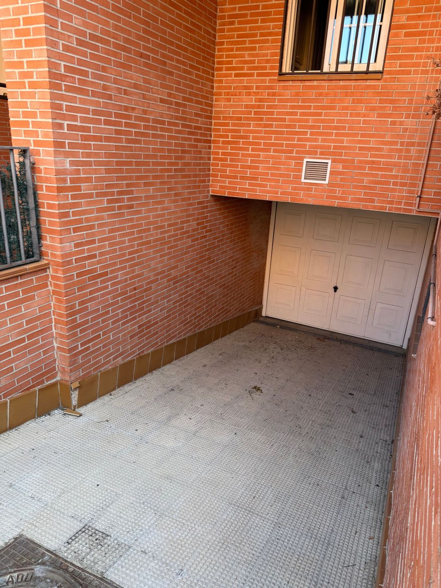 Chalet adosado en Calle Valle de Cardos, Valdezarza - Foto 42