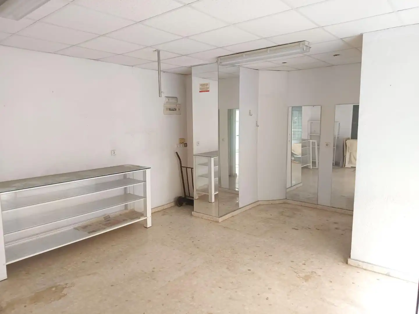 Local comercial en Mislata - Foto 3