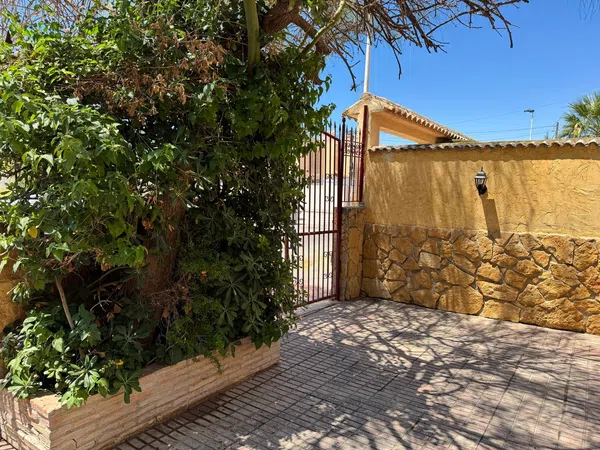Chalet adosado en Via Axial, 218, Bahía - Foto 4