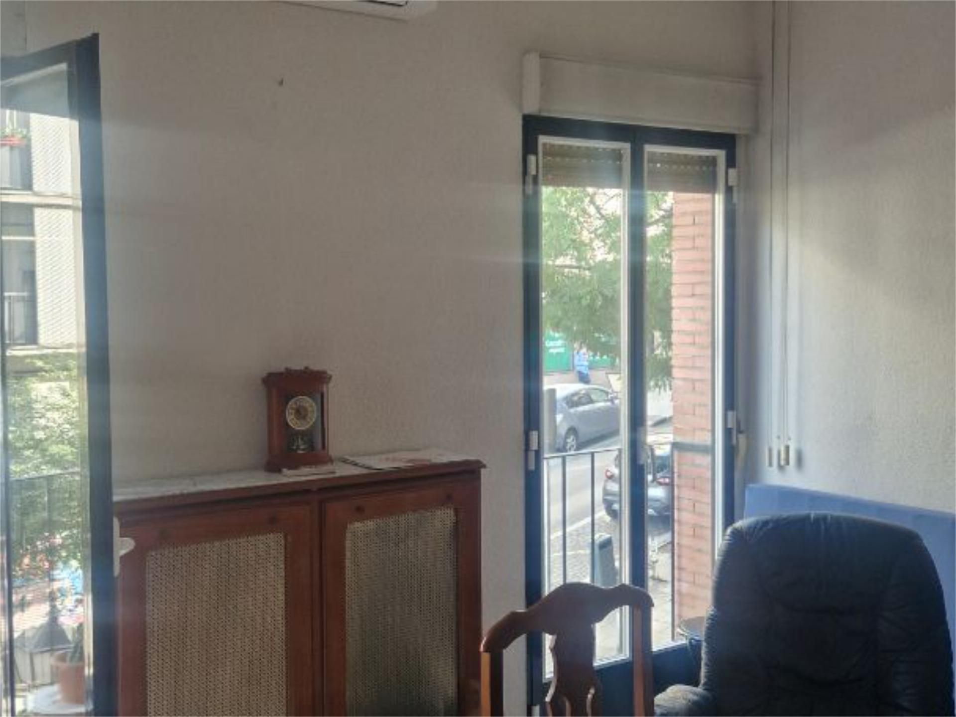 Piso en  Calle de Embajadores 37 - Foto 3