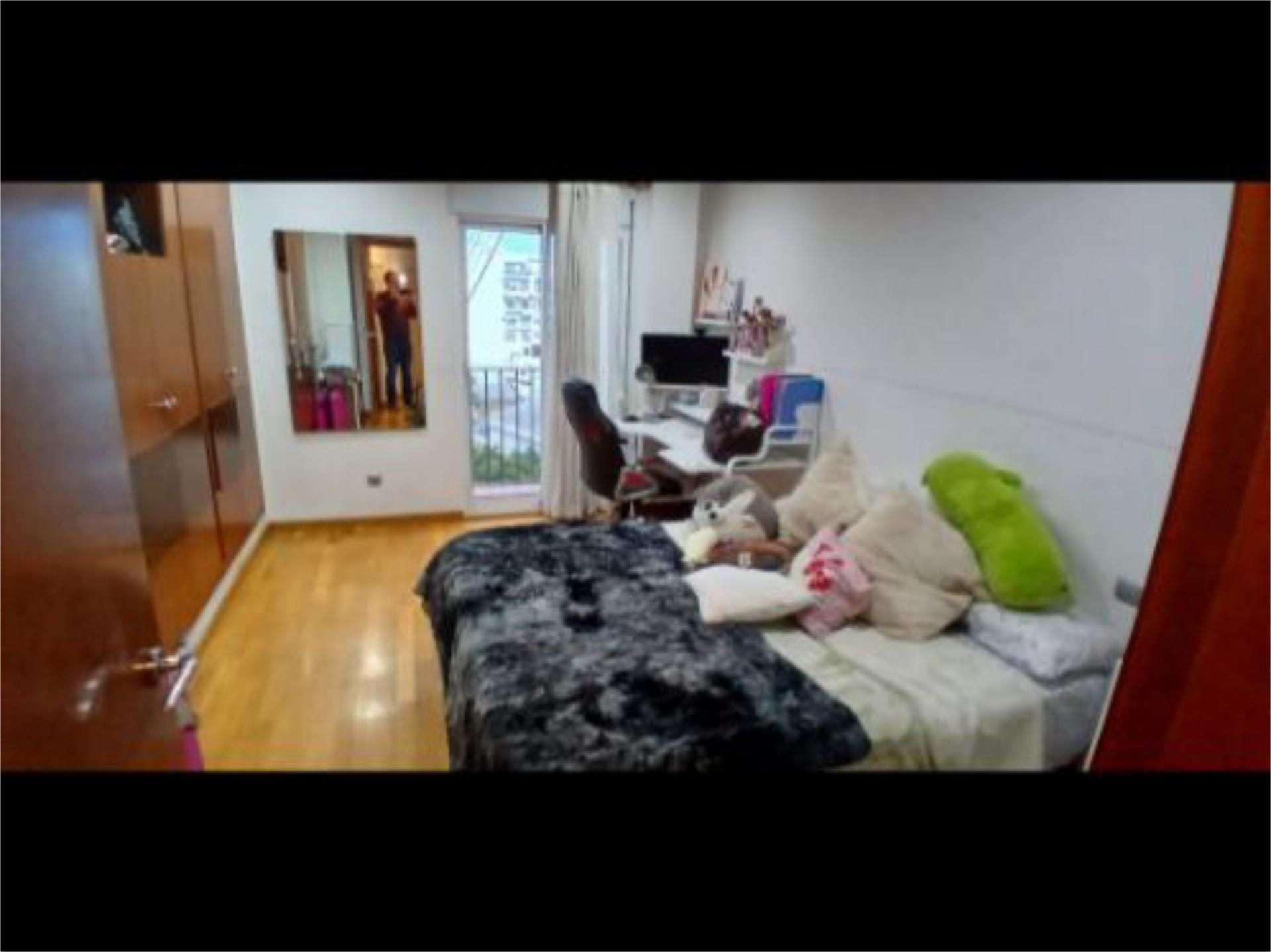 Piso en  Carrer d'Albacete 35 - Foto 3