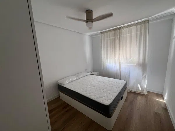 Piso en Calle de l'Orient, 23, Mont-Olivet - Foto 2