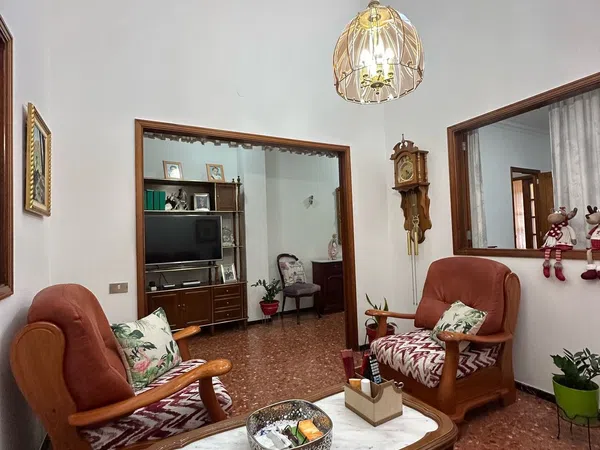 Casa independiente en Barrio Schamann - Rehoyas - Foto 11