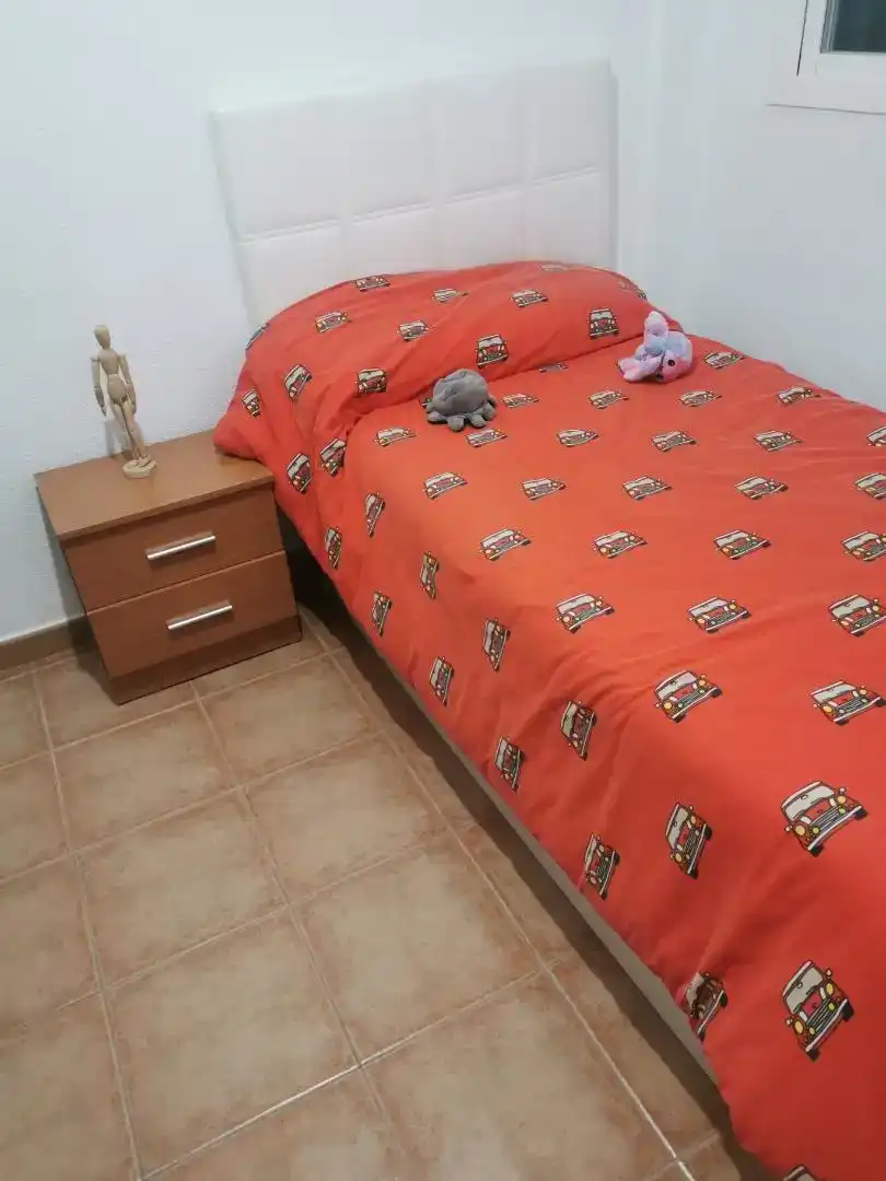 Piso en  Calle Montelirio 10 - Foto 5