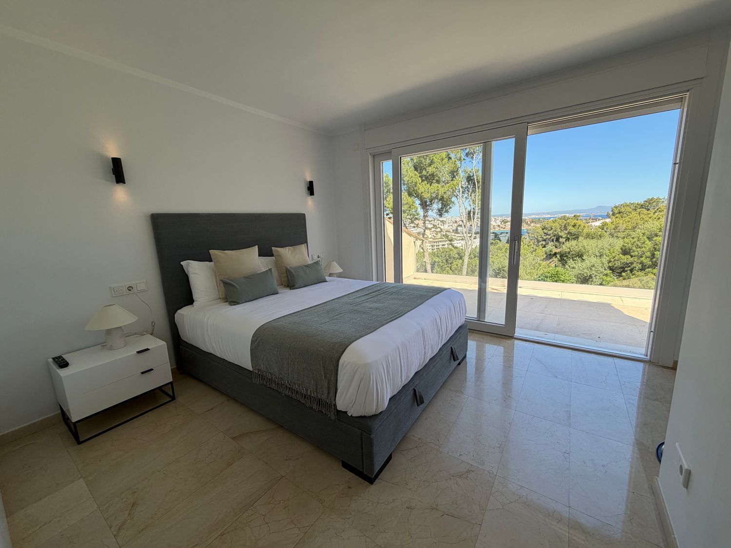 Chalet adosado en Avenida de Mallorca s/n - Foto 2