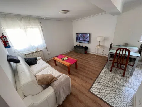 Piso en calle Fernando de los Ríos, 22