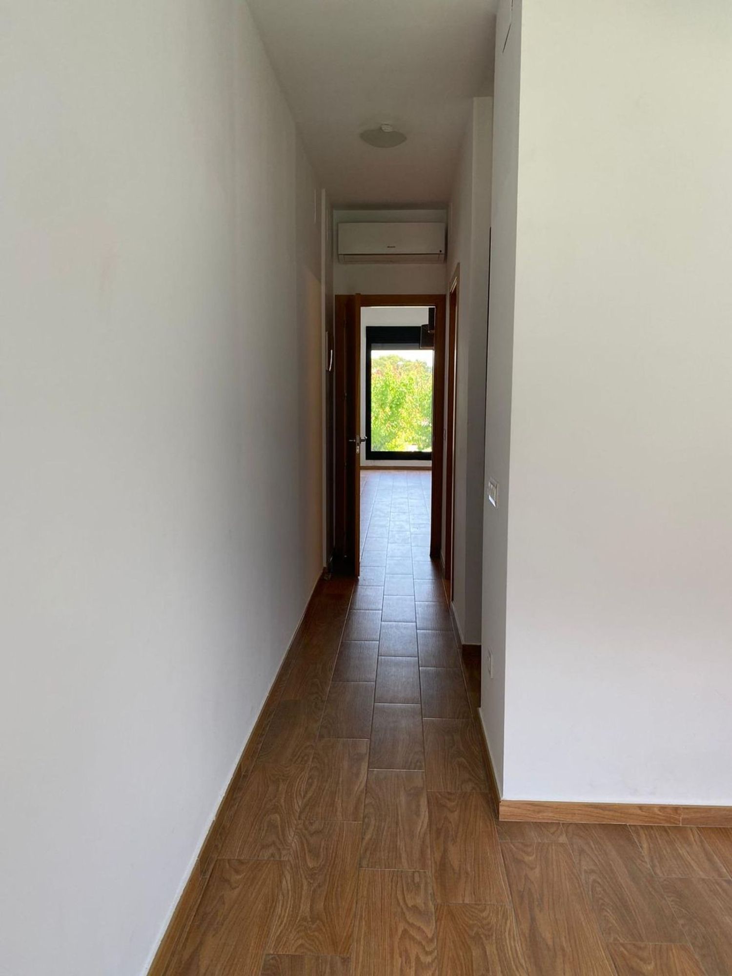 Chalet pareado en Calle Riu Turia - Foto 24