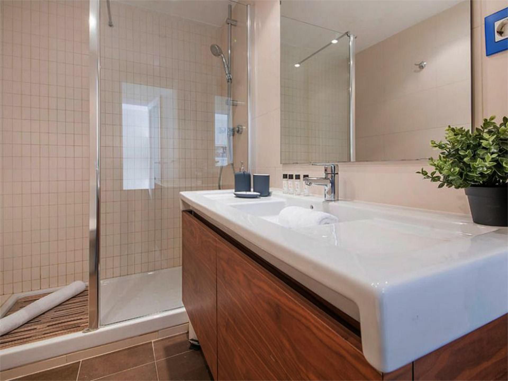 Piso en  Carrer del Consell de Cent 417-4 - Foto 3