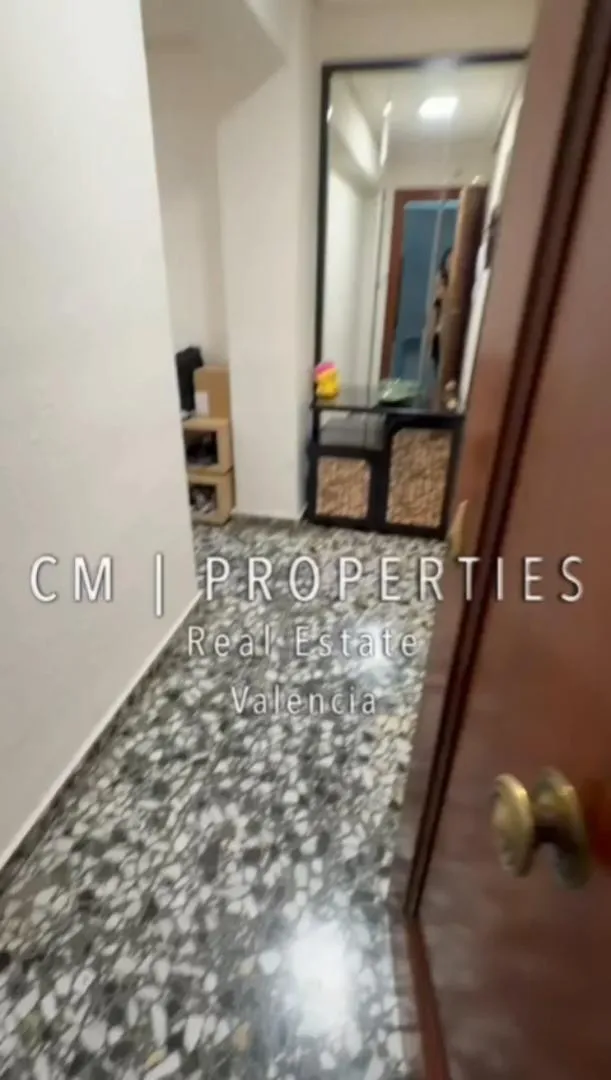 Piso en  Carrer de la Reina 59 - Foto 8