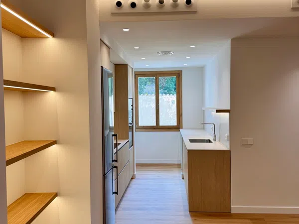 Piso en calle dels Oms, 7 - Foto 2