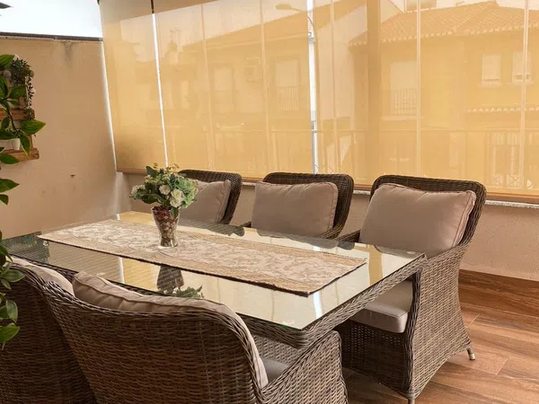 Piso en avenida los Claveles, 20