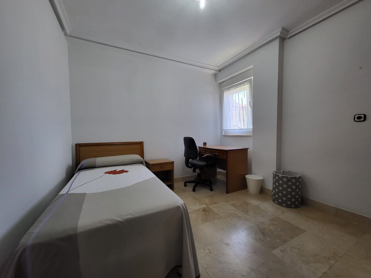 Piso en avenida Campoamor, 26 - Foto 1