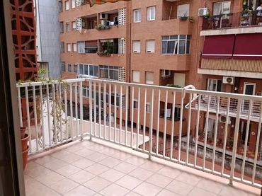 Piso en  Avinguda de Ramón y Cajal 50 - Foto 7