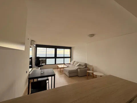 Piso en avenida de Villajoyosa, 97