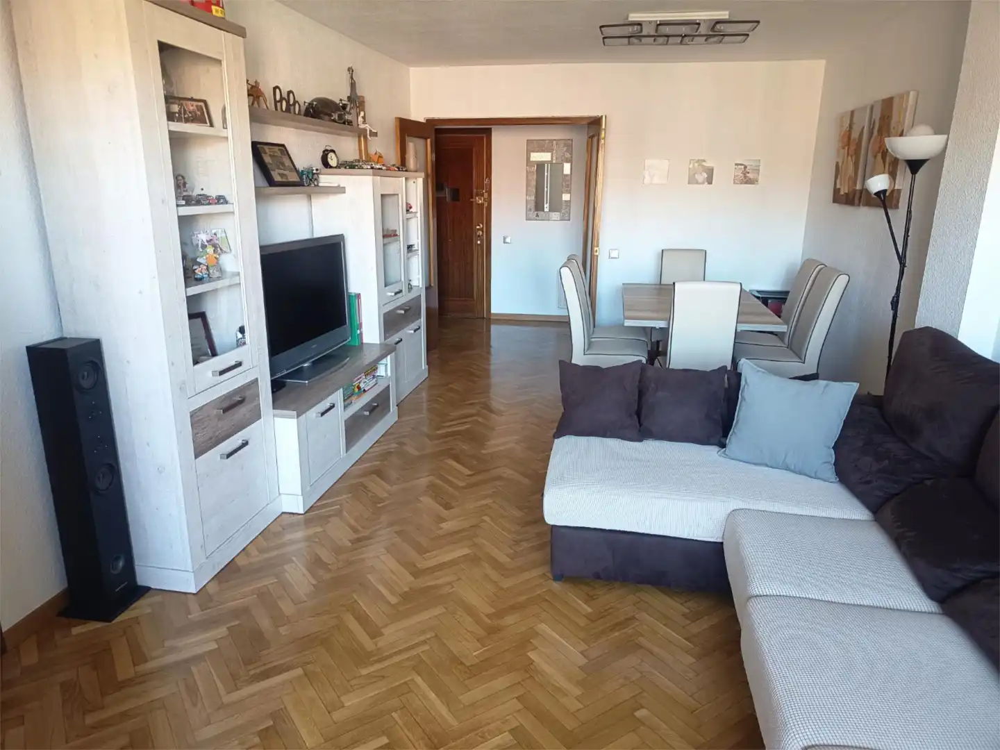 Piso en  Calle de Antonio López Aguado 10 - Foto 2