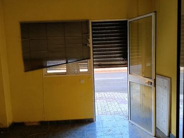Local comercial en  Calle Huerto de los Claveles 10 - Foto 2