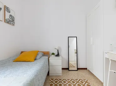 Piso en  Carrer de la Lluna - Foto 12