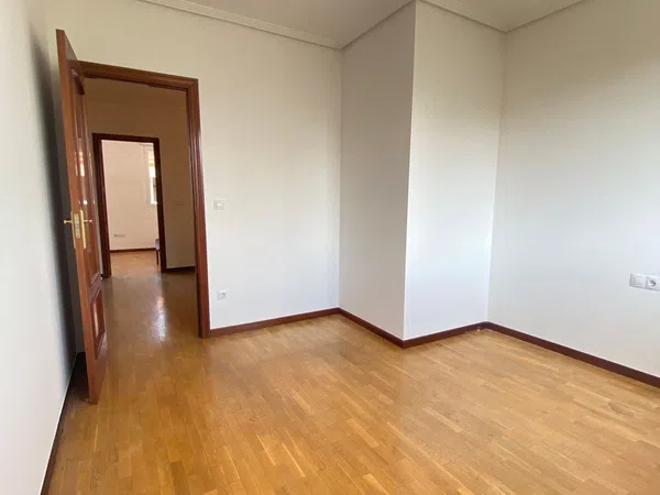 Chalet adosado en Calle Río Ugalde, 26, Lakua - Foto 17