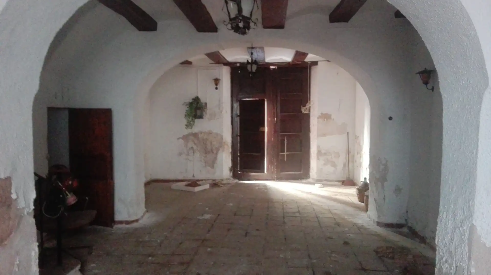 Planta baja en  Carrer Beat Nicolau Factor 15 - Foto 2