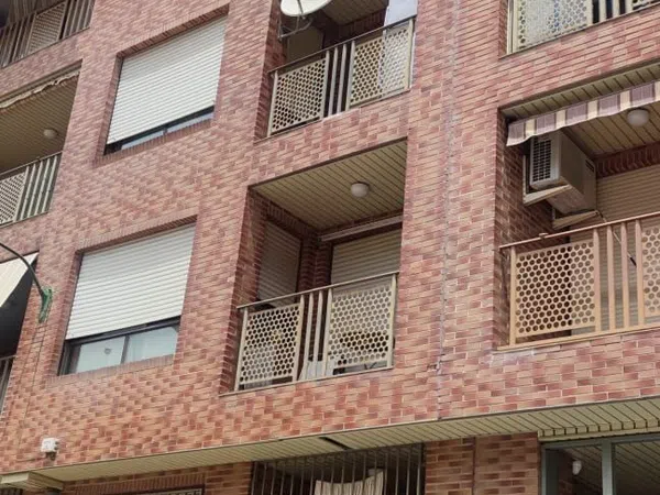 Piso en calle Escultor Moreto, 23