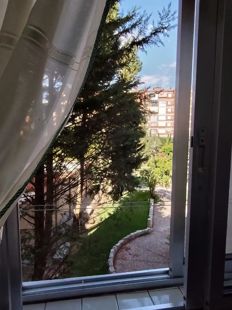Apartamento en  Calle de Tirso de Molina 4 - Foto 2