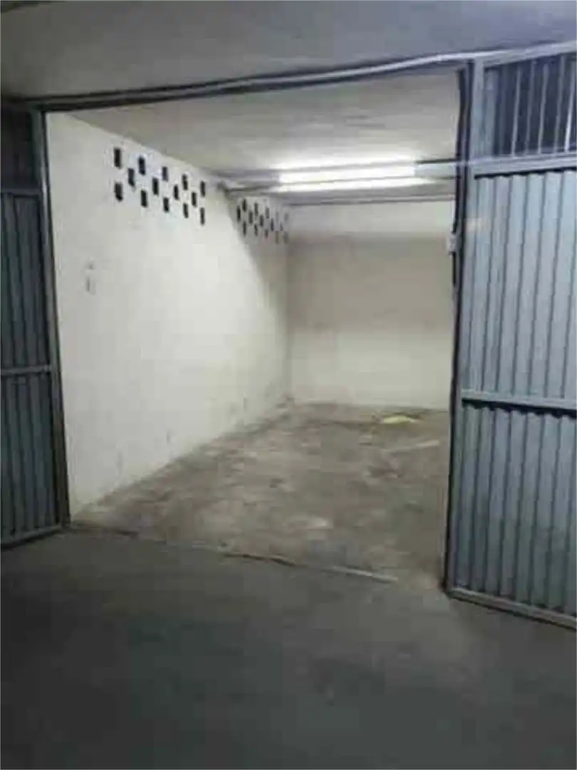 Garaje en Arabial - Foto 3