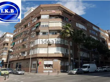 Local comercial en  Carrer del General Bonanza 14 - Foto 1