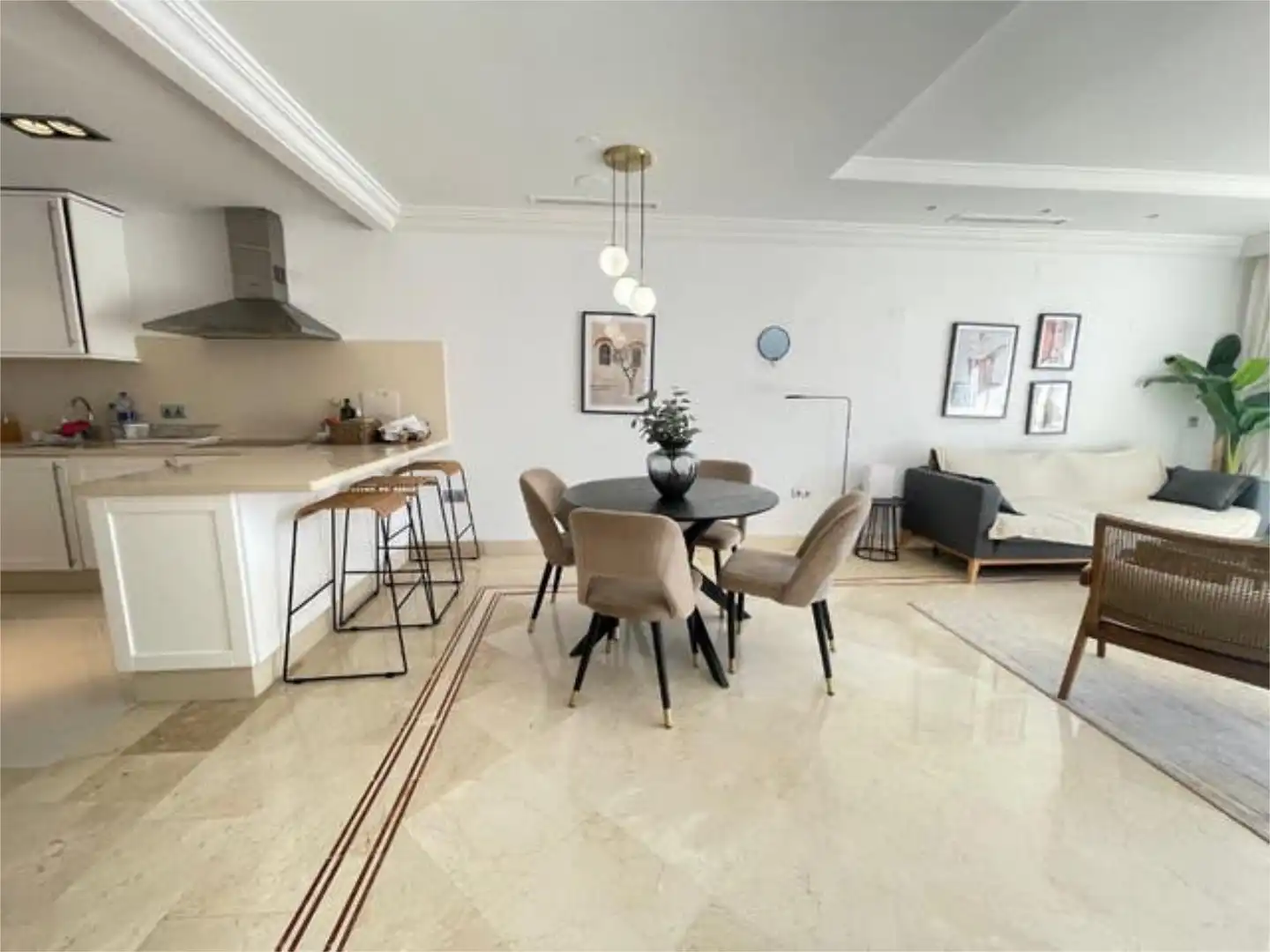 Apartamento en nueva andalucía - Foto 3