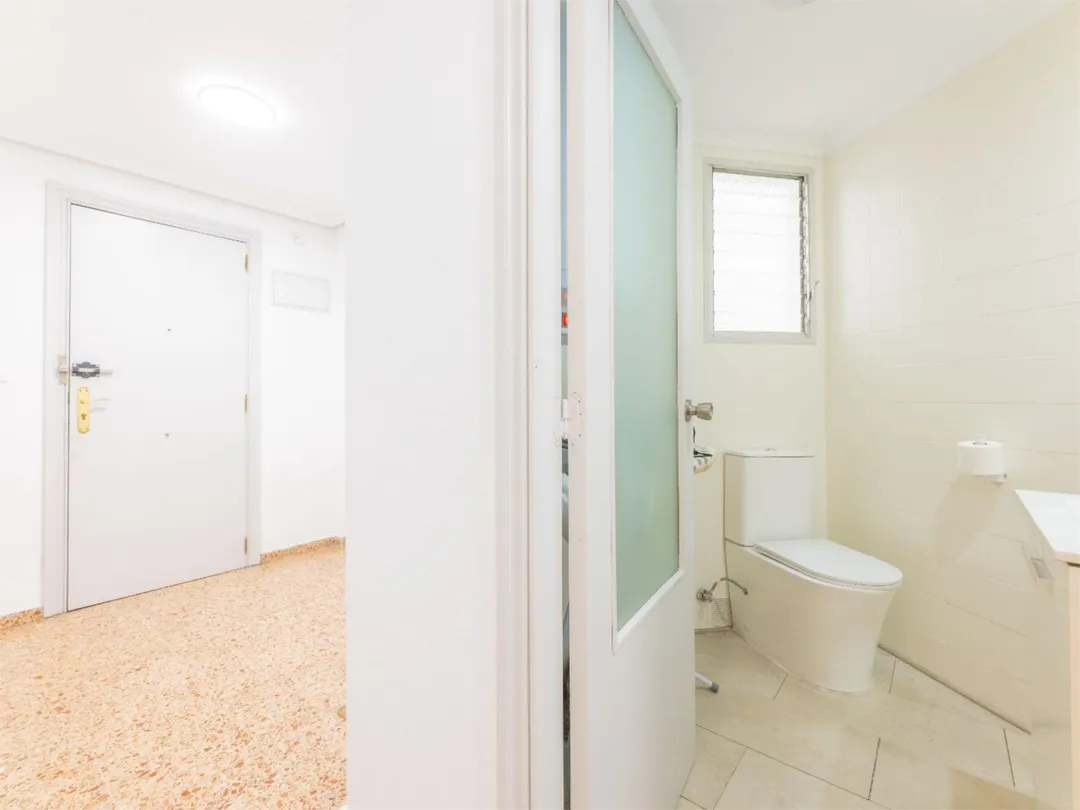 Piso en  Carrer de Yecla 19 - Foto 9