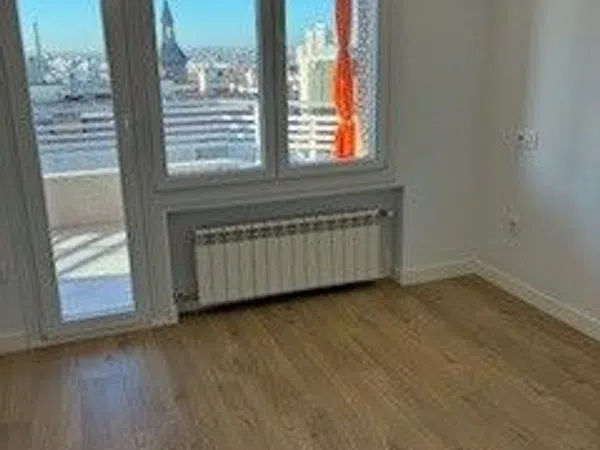 Piso en calle de Magallanes, 1