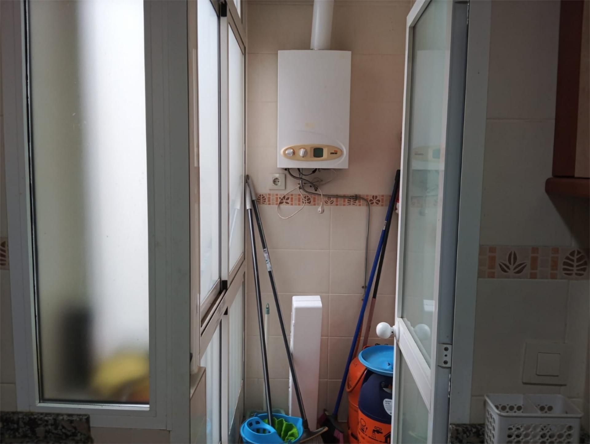 Piso en  Calle Catedrático Antonio Silva 6 - Foto 8