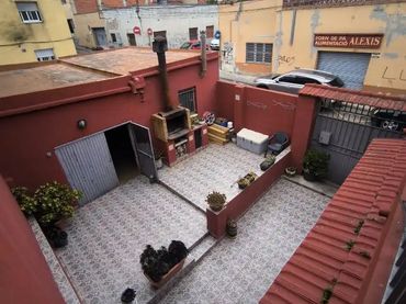 Casa adosada en  Carrer Ramon Reig 23 - Foto 4