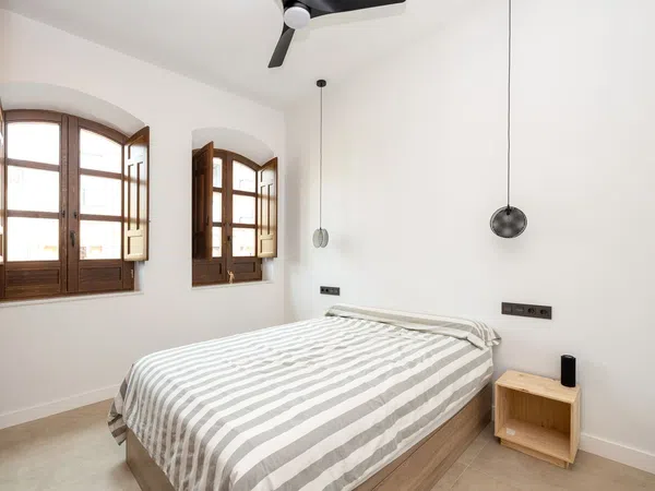 Estudio en calle Gran Vía de Colón, 39 - Foto 6