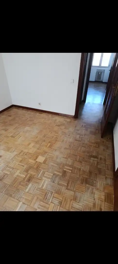 Piso en  Calle de Sigüenza 15 - Foto 3