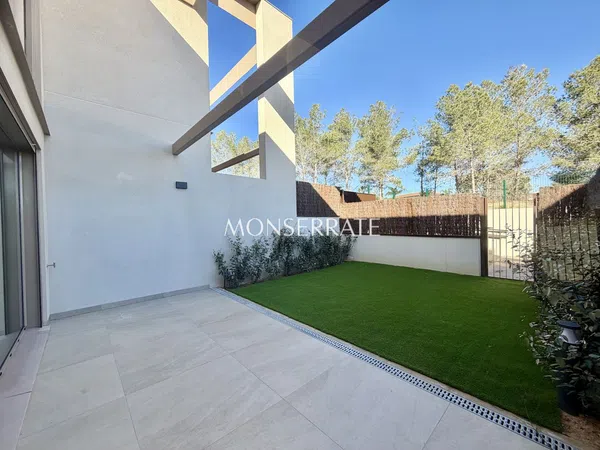 Chalet adosado en Calle Torres de Quart - Foto 3