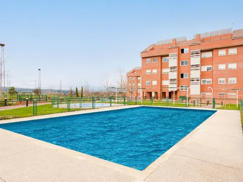 Piso en calle de la Estación de Chamartín