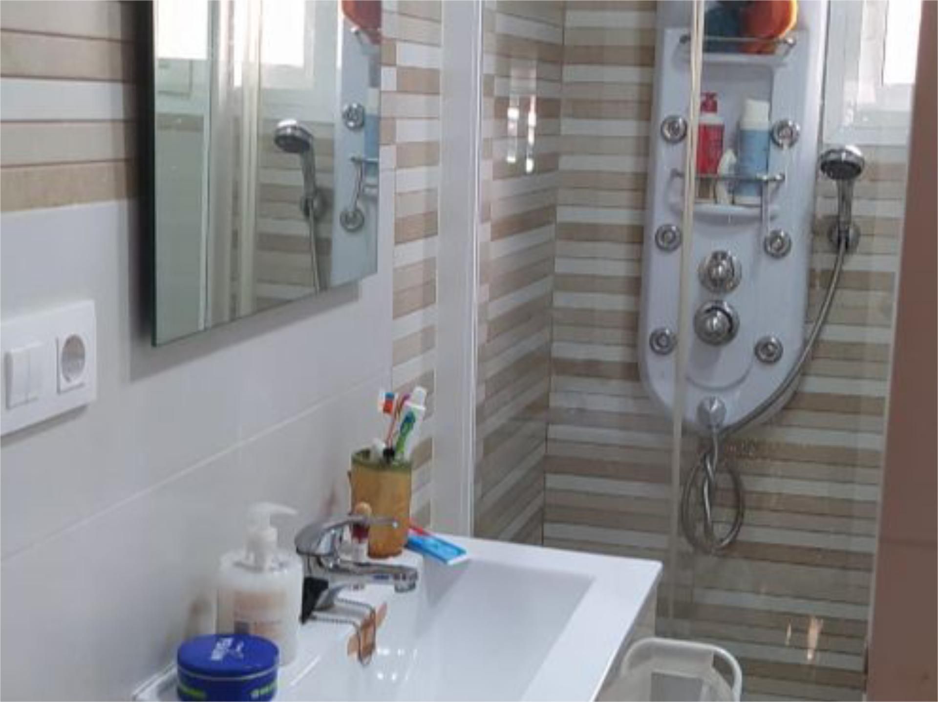 Piso en  Calle Asturias 2 - Foto 5