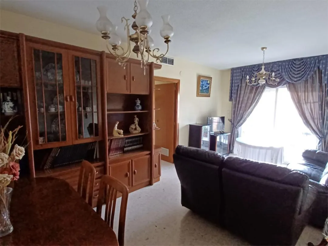 Piso en  Avenida de Juan Pablo II 60 - Foto 3