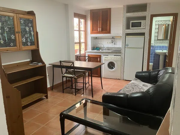 Piso en calle Aguirre, 3