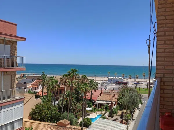 Piso en Barrio Playa de la Malvarrosa