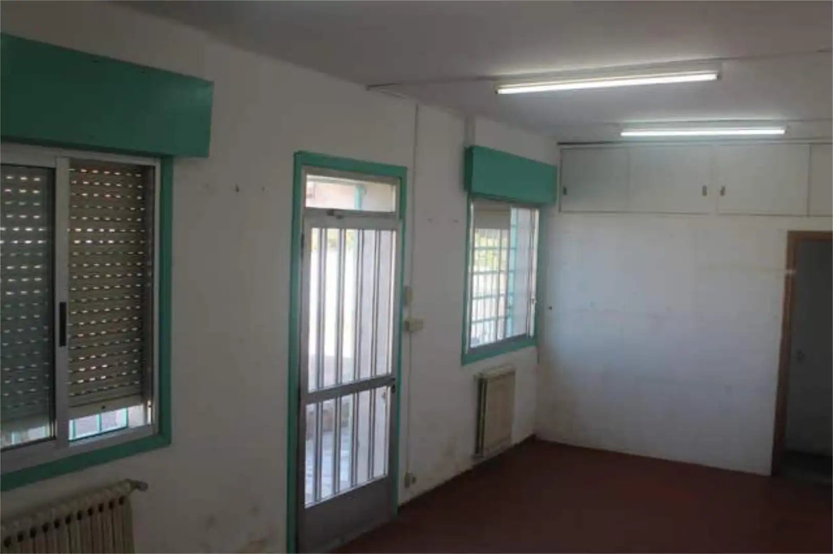 Local comercial en Coruxo - Foto 2