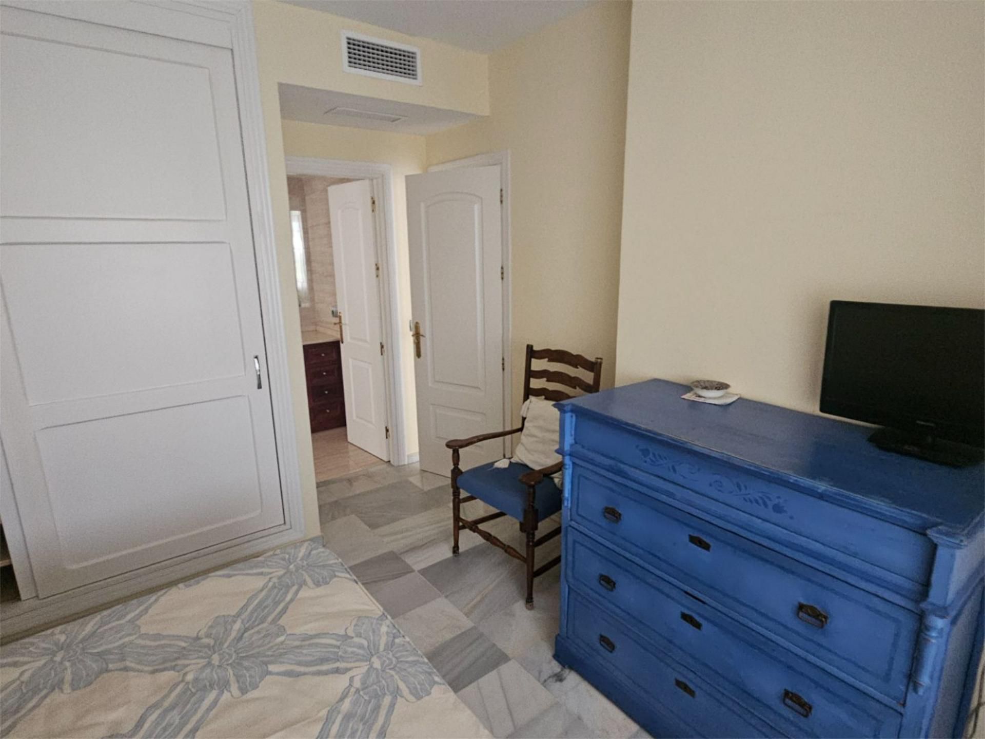 Apartamento en  Urbanización Alcazaba Beach 2 - Foto 13